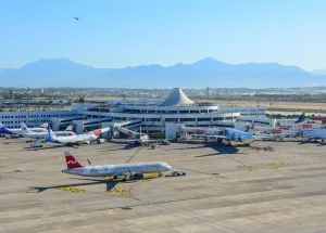 Antalya-Reaches-Historic-Peak-in-Airport-Passenger-Traffic