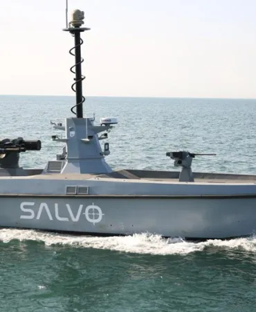 Azerbaycan, Türk Yapımı Salvo USV’yi Hazar’da Tanıttı