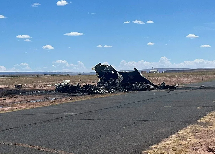 ABD’de Beechcraft Uçağı İniş Sırasında Yere Çakıldı
