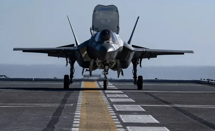 Japonya, İlk F-35B Lightning II Savaş Uçaklarını Teslim Aldı