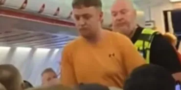 Jet2 Uçağı U Dönüşü Yaptı: Sarhoş Yolcu Polis Tarafından Tutuklandı