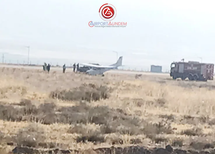 Nevşehir Kapadokya Havalimanı’nda Eğitim Uçağı Pistten Çıktı