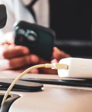 Türk Hava Yolları'da Powerbank Krizi Sonrası Yeni Yasak Geldi!