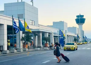 Passenger-Numbers-at-Greek-Airports-Reach-44.7-Million