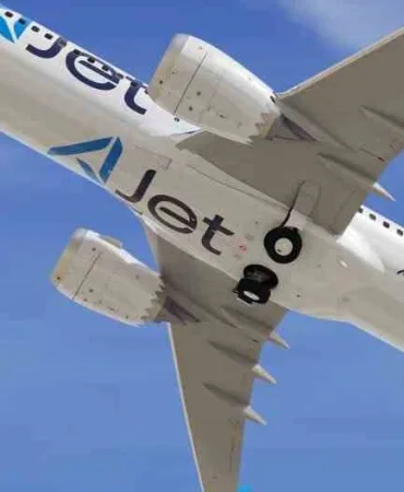 Pilot Rahatsızlandı: AJet Uçağı İstanbul’a Acil Dönüş Yaptı