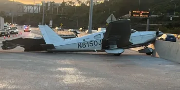 Plane-Makes-Emergency-Landing-on-Highway;-FAA-and-CHP-Investigate