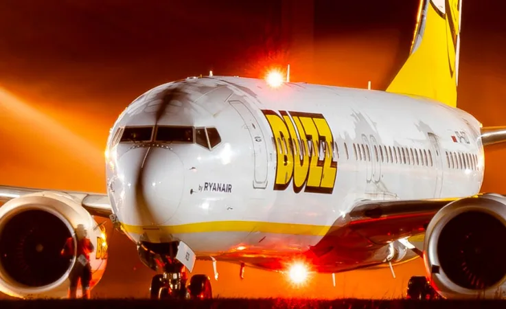 Ryanair Uçağına Güvenlik Tehdidi: Savaş Uçakları Eşliğinde İngiltere’ye İndi