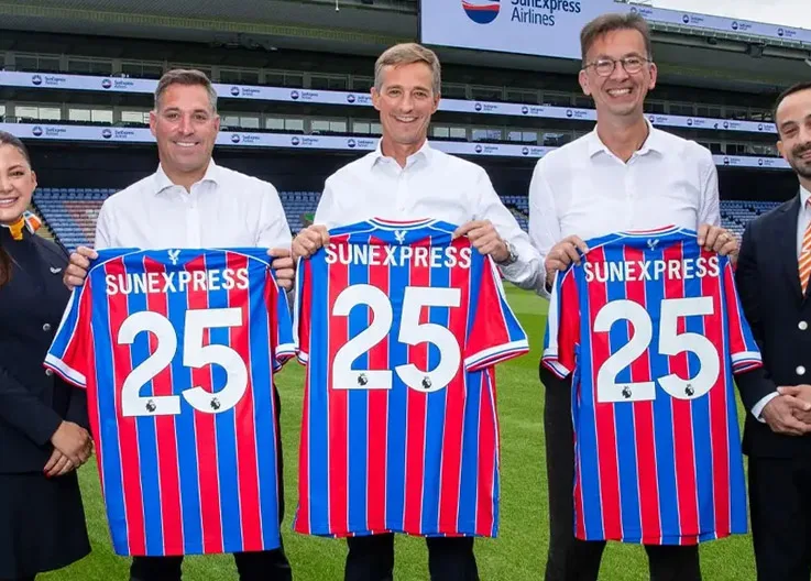 SunExpress, Crystal Palace’ın Resmi Havayolu Oldu