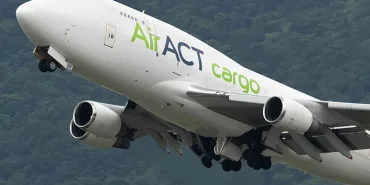 TC-ACF Tescilli 747, Motor Kaybıyla Acil İniş Yaptı!