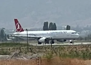 Turkish-Airlines-Flight-TK2746-Made-an-Emergency-Landing-at-Muş-Airport