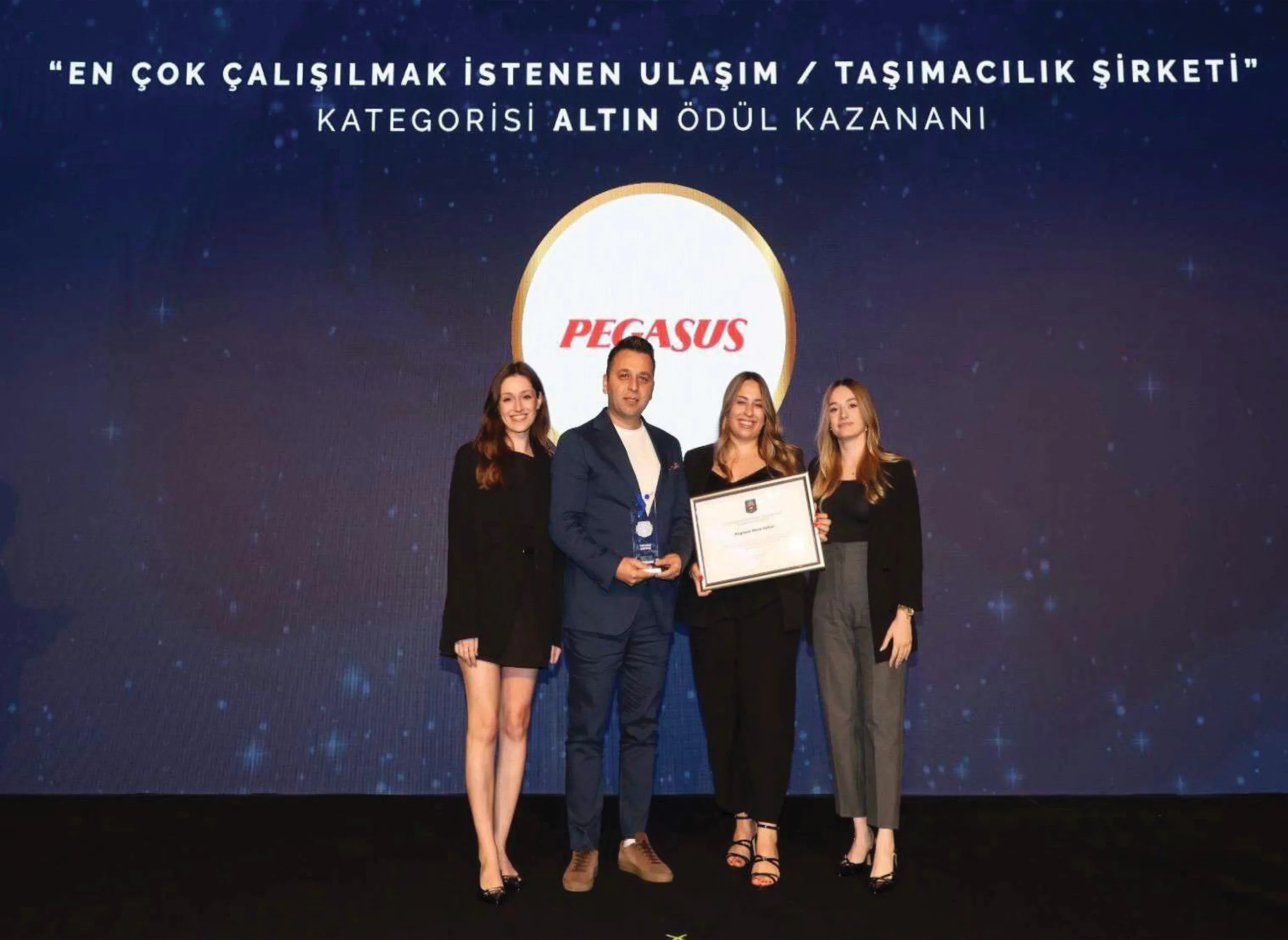 Güliz Öztürk “Gençlere En İlham Veren CEO” Seçildi