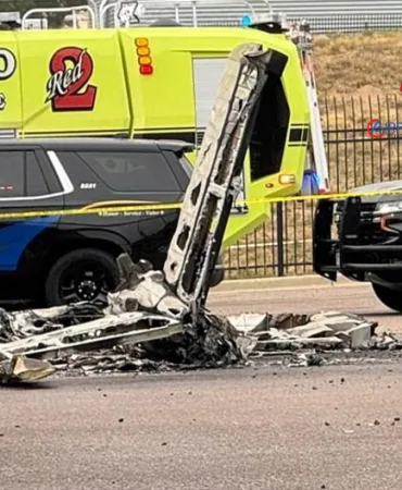 Denver’da Beech BE35 Faciası: Otoparka Çakılan Uçak Alev Alev Yandı