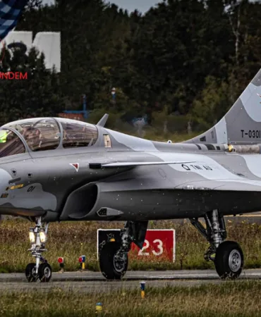 Endonezya İlk Rafale F4 Savaş Uçağını Test Etti