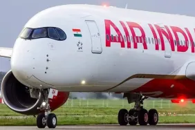 Delhi-Indore Seferi Yapan Air India Uçağında Yangın: Pilot Felaketi Önledi