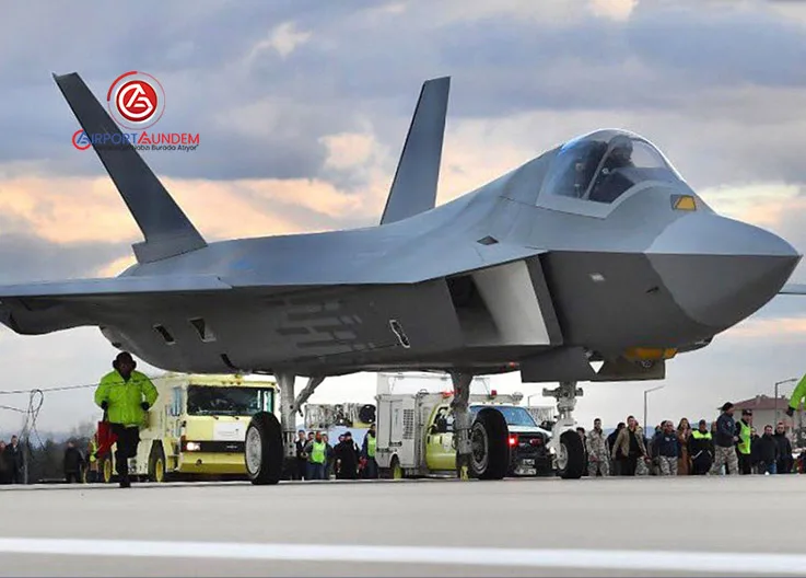 Fransız basını: KAAN, Rafale ve F-35 İçin büyük tehdit