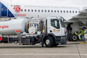 Hamburg’da Jet Yakıtı Tükenince Uçuşlar Durdu