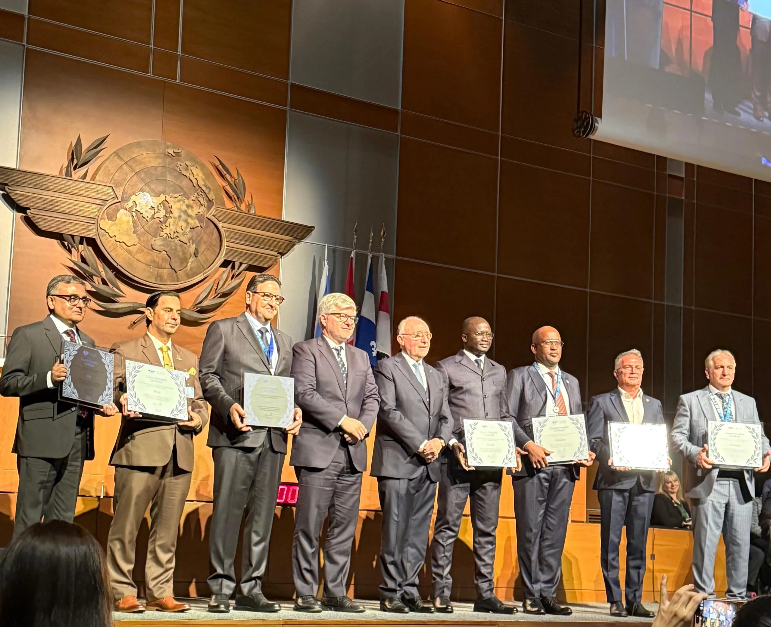 Azerbaycan’a ICAO’dan Yüksek Başarı Sertifikası