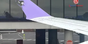 JetBlue uçağı terminal camına çarptı