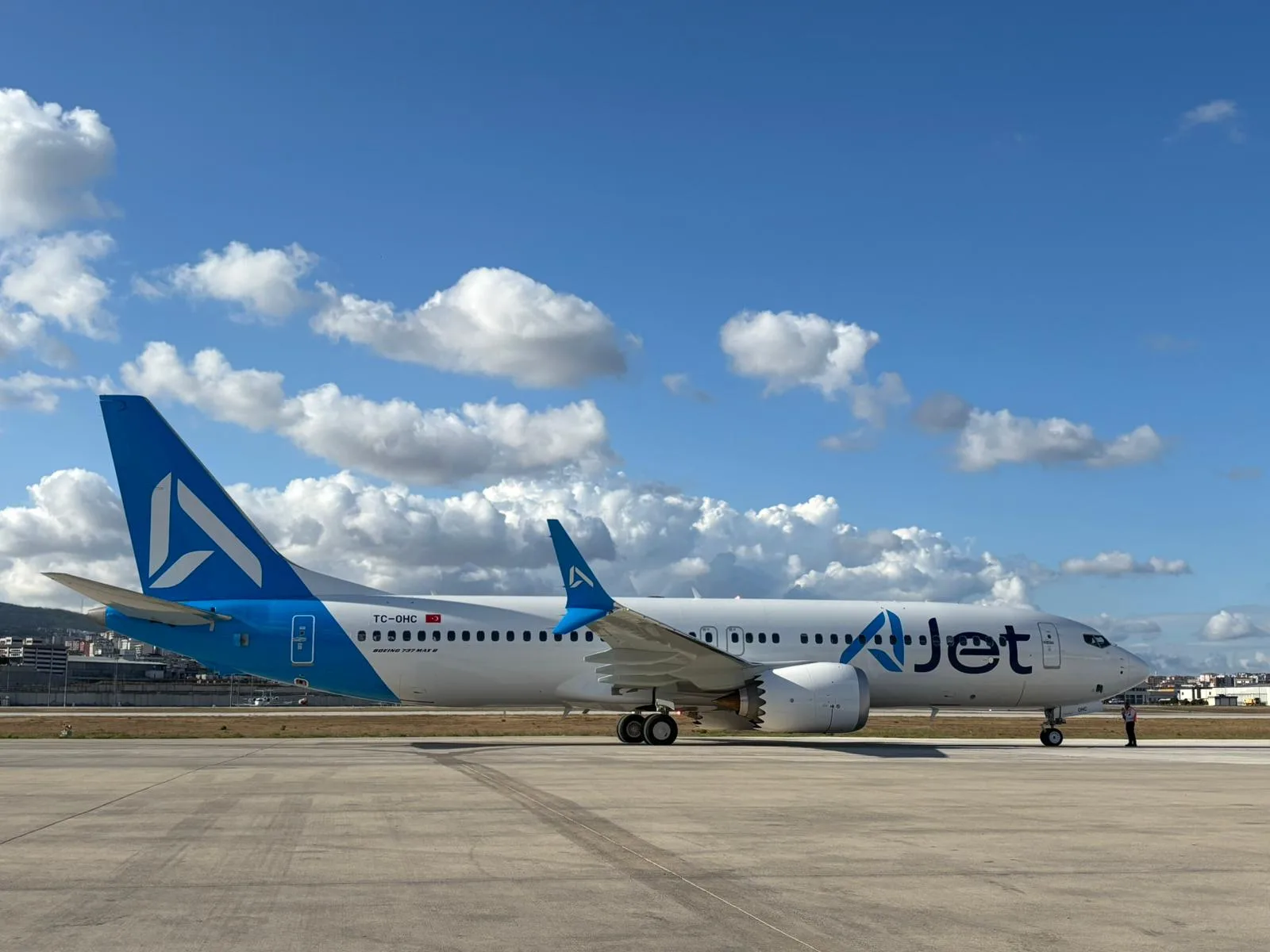 AJet’in Yeni Boeing 737-8 MAX Uçağı İlk Seferini Gerçekleştirdi