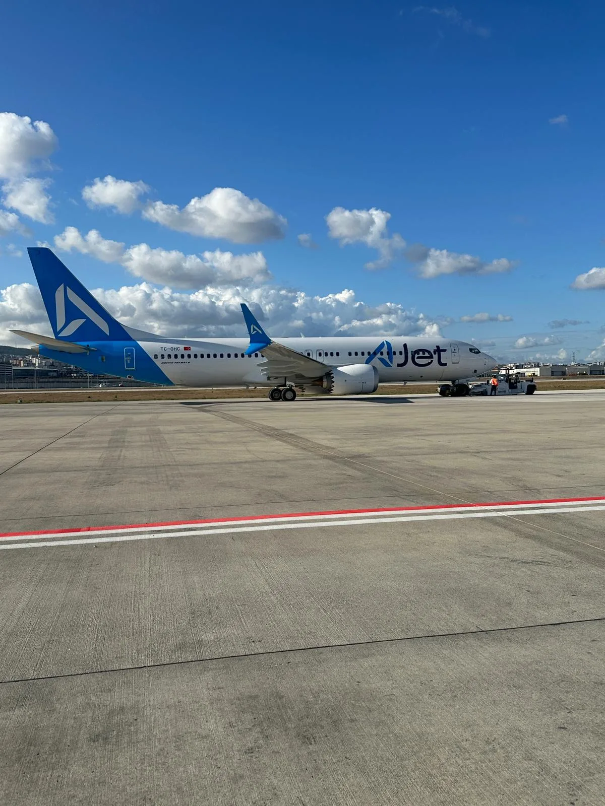 AJet’in Yeni Boeing 737-8 MAX Uçağı İlk Seferini Gerçekleştirdi