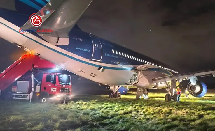 AZAL Airbus A320 İnişte Pistten Çıktı