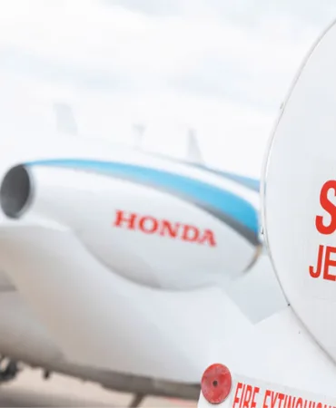 HondaJet Elite Yenilenebilir Yakıtla Uçtu