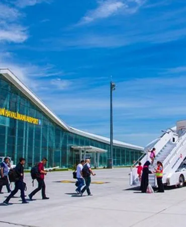 Kars Harakani Havalimanı Yolcu Rekoru Kırdı!