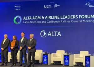 Latin-America-Becomes-the-Most-Expensive-Region-for-Flights-Airlines-Call-for-Tax-Reform