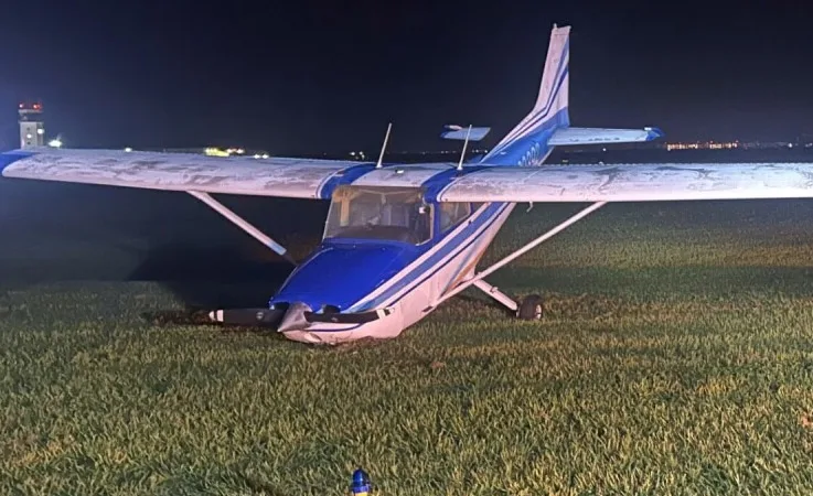 Gizemli Uçak Kazası: Naples Havalimanı’nda Cessna Pistten Çıktı