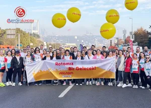 Pegasus-Hava-Yolları,-47.-İstanbul-Maratonu’nda-Türk-Eğitim-Vakfı-İçin-Koştu