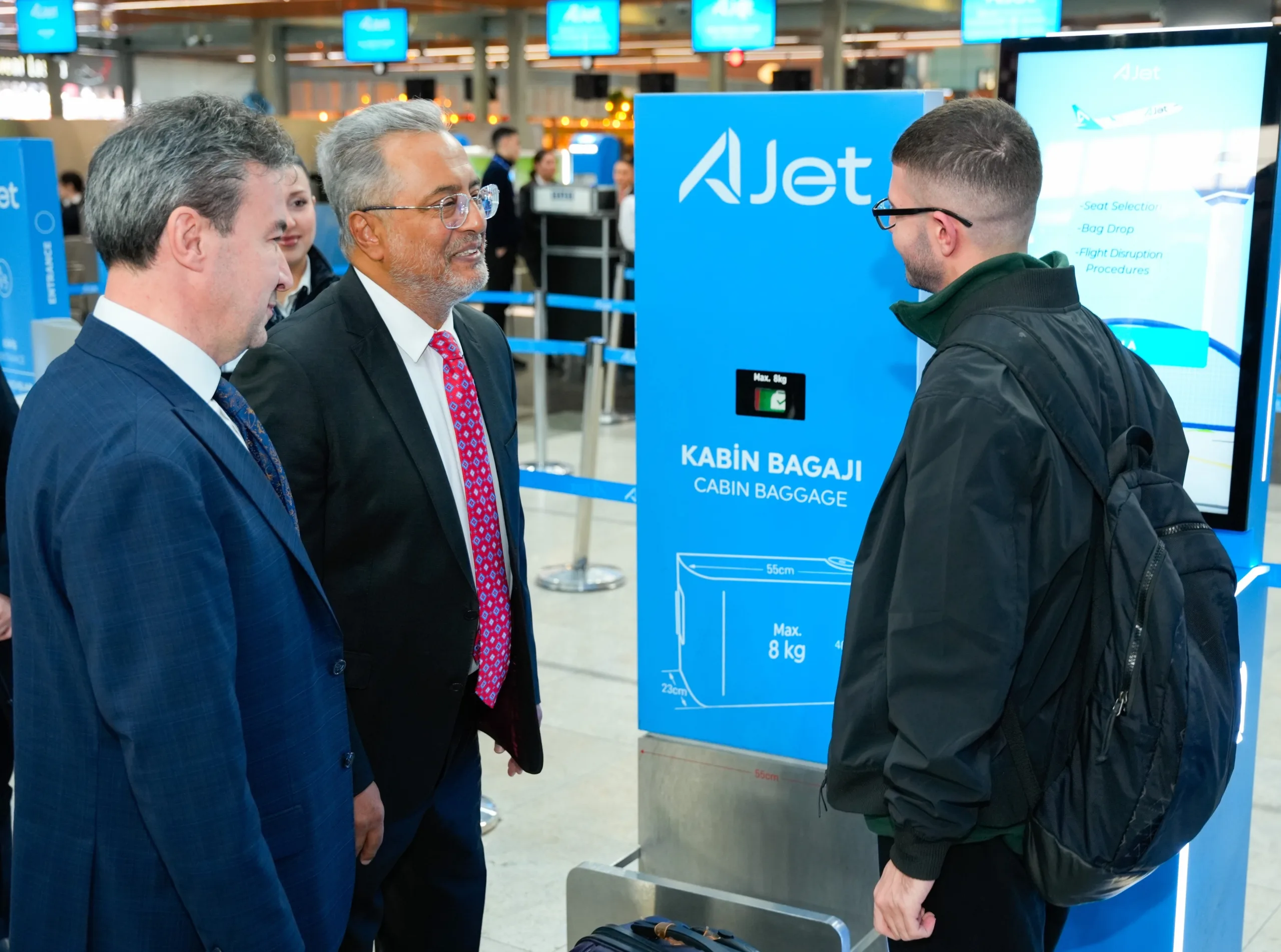 THY Başkanı Ahmet Bolat’tan AJet Çalışanlarına Sahada Tam Destek