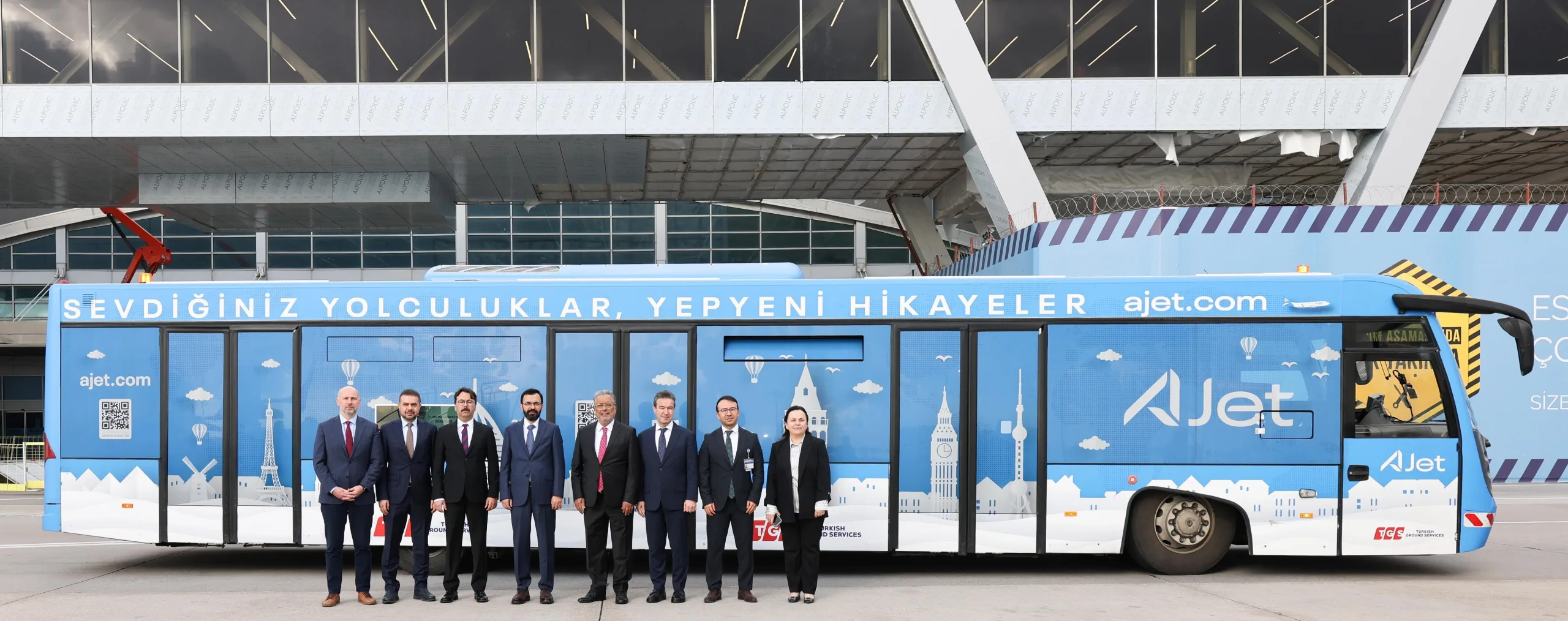 THY Başkanı Ahmet Bolat’tan AJet Çalışanlarına Sahada Tam Destek