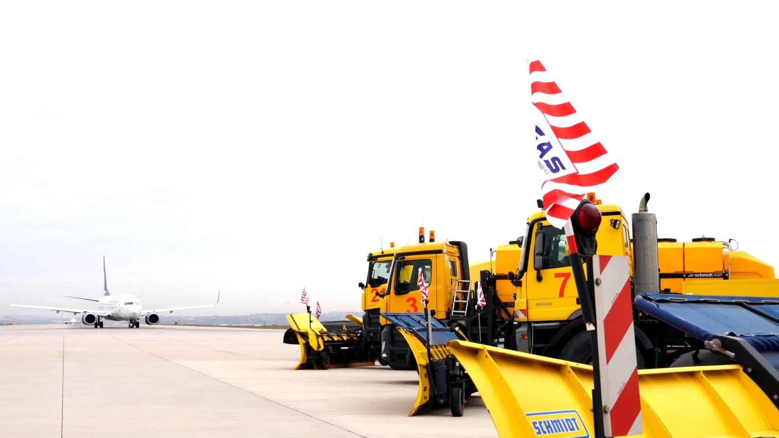 Sabiha Gökçen Havalimanı Kışa Kilitlendi: Uçuş Güvenliği İçin 24 Saat Hazır