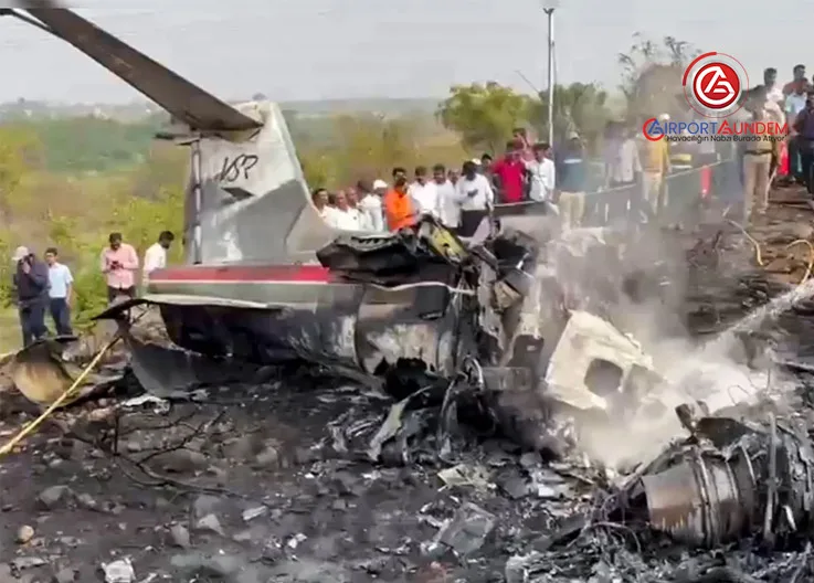 Baramati Havalimanı Yakınlarında Learjet 45 Düştü 10 Kaza ve Olaylar Kaza ve Olaylar Baramati Havalimanı Yakınlarında Learjet 45 Düştü