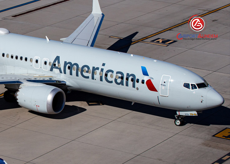 American Airlines Yolcu Uçağına Kurşun İsabet Etti