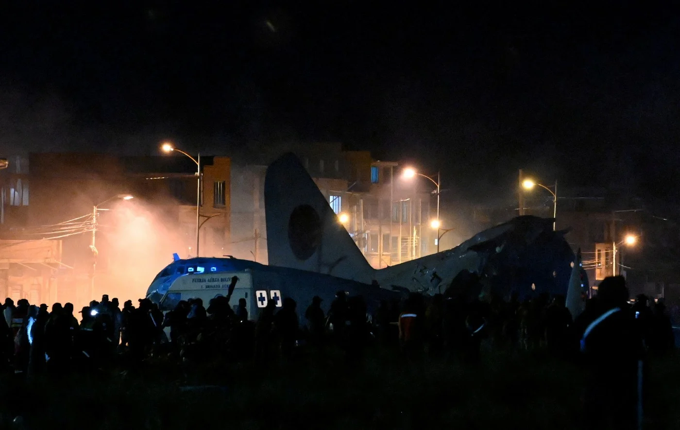 Bolivya’da Para Taşıyan Askeri Kargo Uçağı Düştü En Az 15 Kişi Hayatını Kaybetti