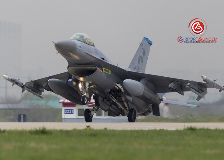 F-16C Fighting Falcon Güney Kore’de Gece Eğitiminde Düştü