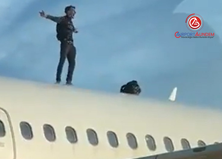 İspanya’da Yolcu Uçağın Çatısına Çıktı: Sefer 2 Saat Gecikti