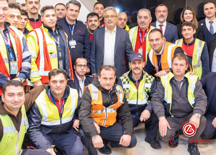 Ahmet Bolat duyurdu: Yer hizmetleri çalışanlarına 30 bin TL destek