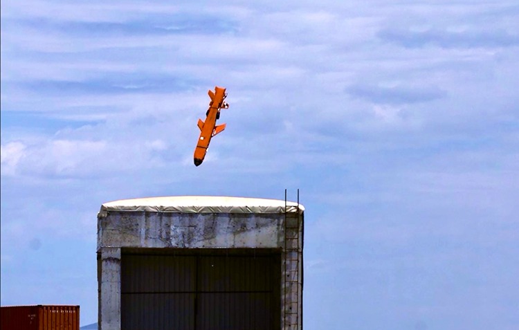 Türkiye’den kritik savunma hamlesi: SOM-J füzesi hedefi tam isabet vurdu