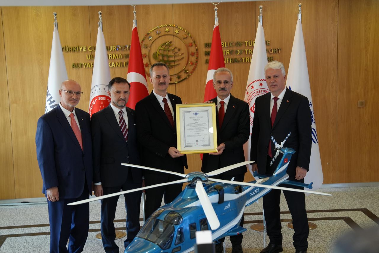 Yerli Helikopter T625 GÖKBEY Uçuşa Elverişlilik Tip Sertifikası Aldı