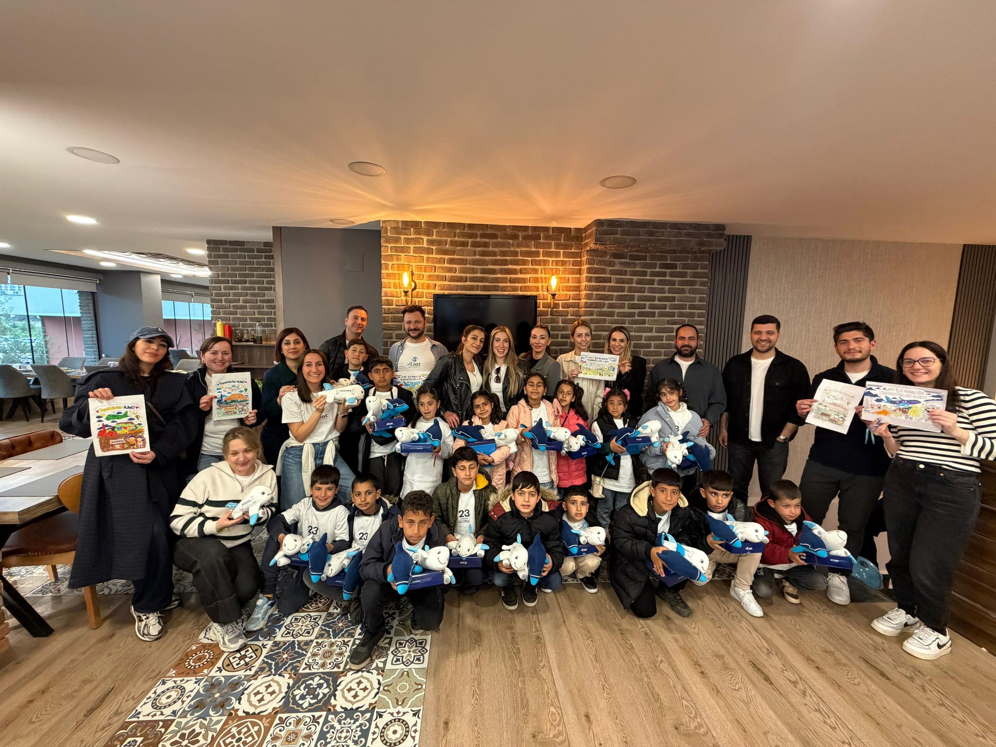 AJet Genel Müdürlükte 23 Nisan Renkli Etkinlik