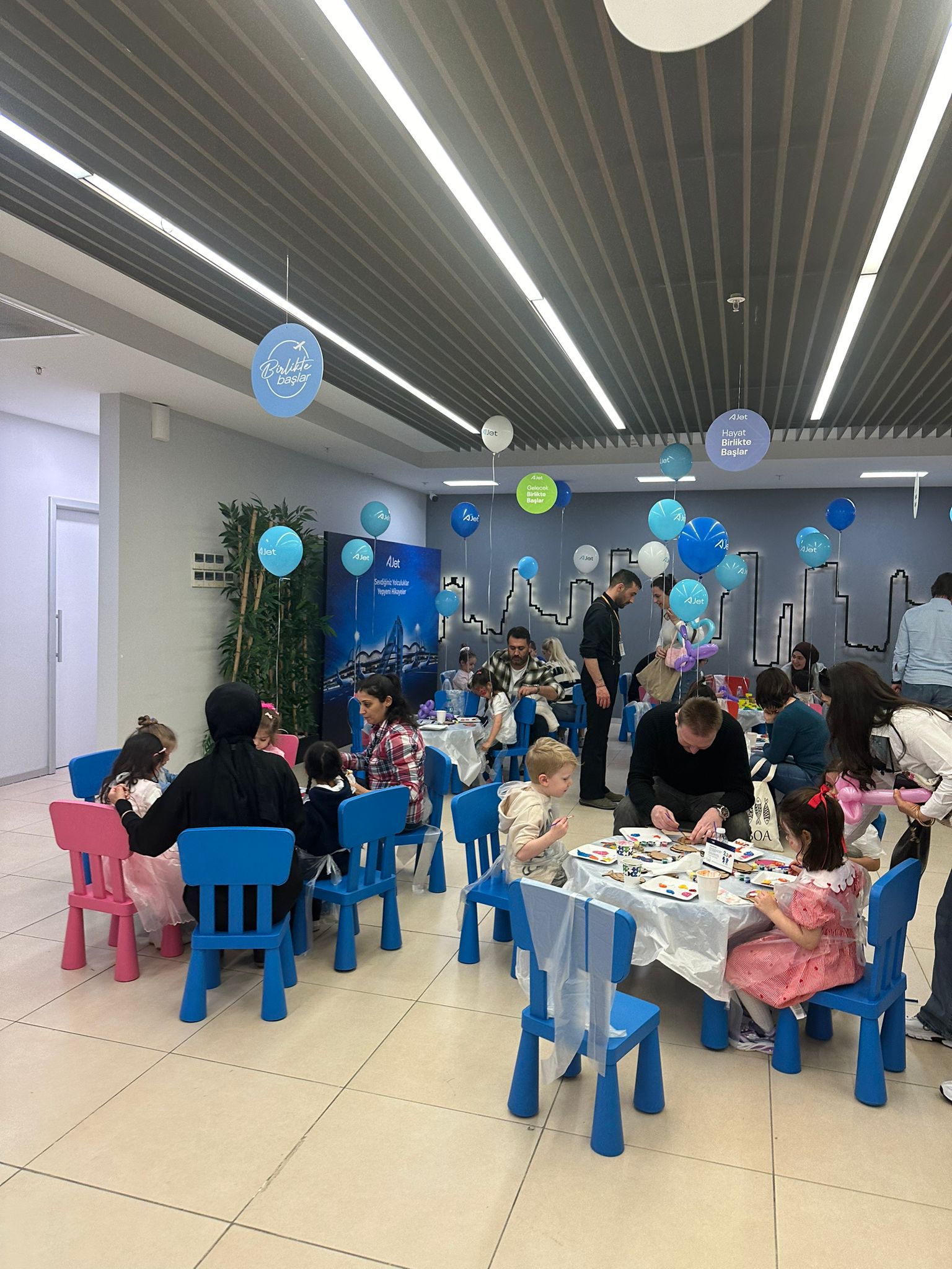 AJet Genel Müdürlükte 23 Nisan Renkli Etkinlik
