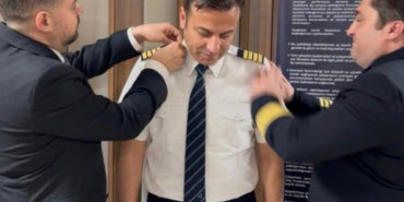 AJet’te İlk Kaptan Terfileri: 4 Pilot Kokpitin Sol Koltuğuna Geçti