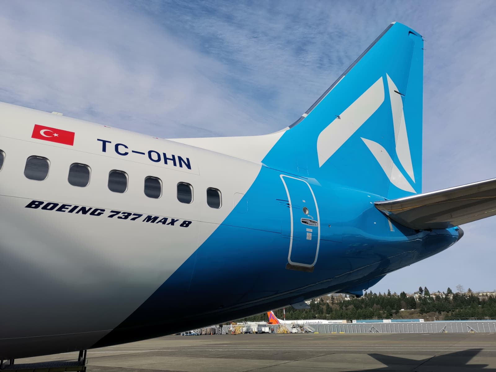 AJet filosuna yeni Boeing 737-8 MAX uçağı kattı