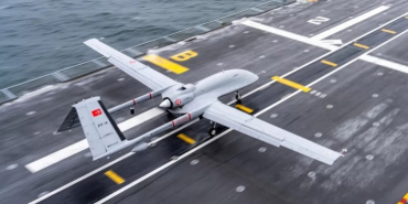İtalyan Donanması, TB3’ün uçak gemisinden kullanılabileceğini açıkladı
