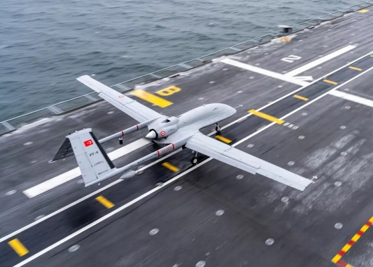 İtalyan Donanması, TB3’ün uçak gemisinden kullanılabileceğini açıkladı