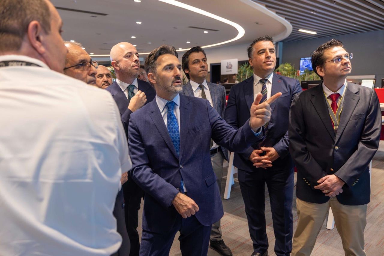 THY Kokpit Gücünü Dünyaya Duyurdu