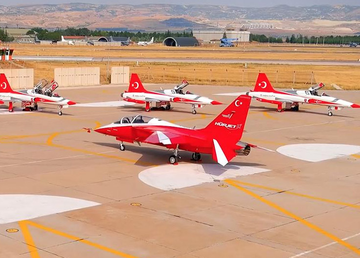 Türk Yıldızları HÜRJET’e Geçiyor