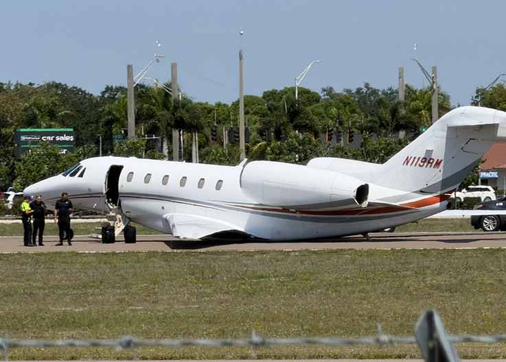 ABD’de-Cessna-Citation-X-Faciası-Ucuz-Atlatıldı-İş-Jeti-Gövde-Üstü-İniş-Yaptı